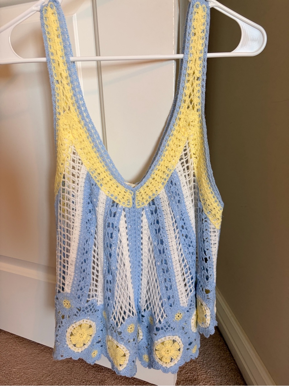 POL Crochet Tank Top in Light Blue, Yellow & White